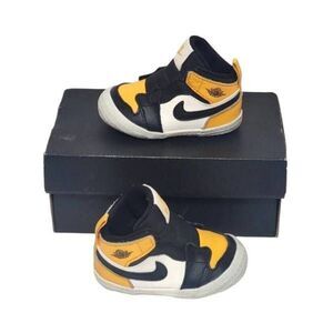 Nike Air Jordan Retro 1 Yellow Toe Crib Bootie Toddler Size 3C AT3745-711